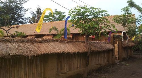 Baleku Homestay Trawangan Gili Trawangan Esterno foto
